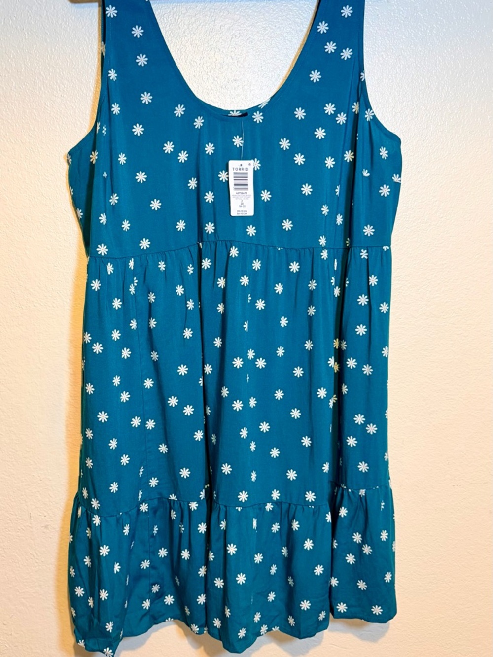 NWT Torrid Teal w/White Daisies Tiered Tank Dress Size 2XL